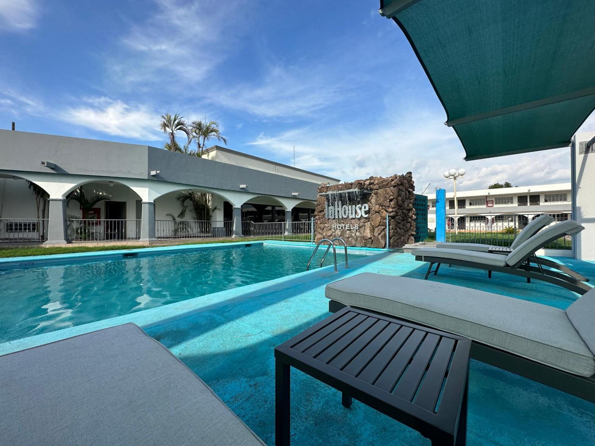 Inhouse Obregon Hotel Ciudad Obregón Buitenkant foto