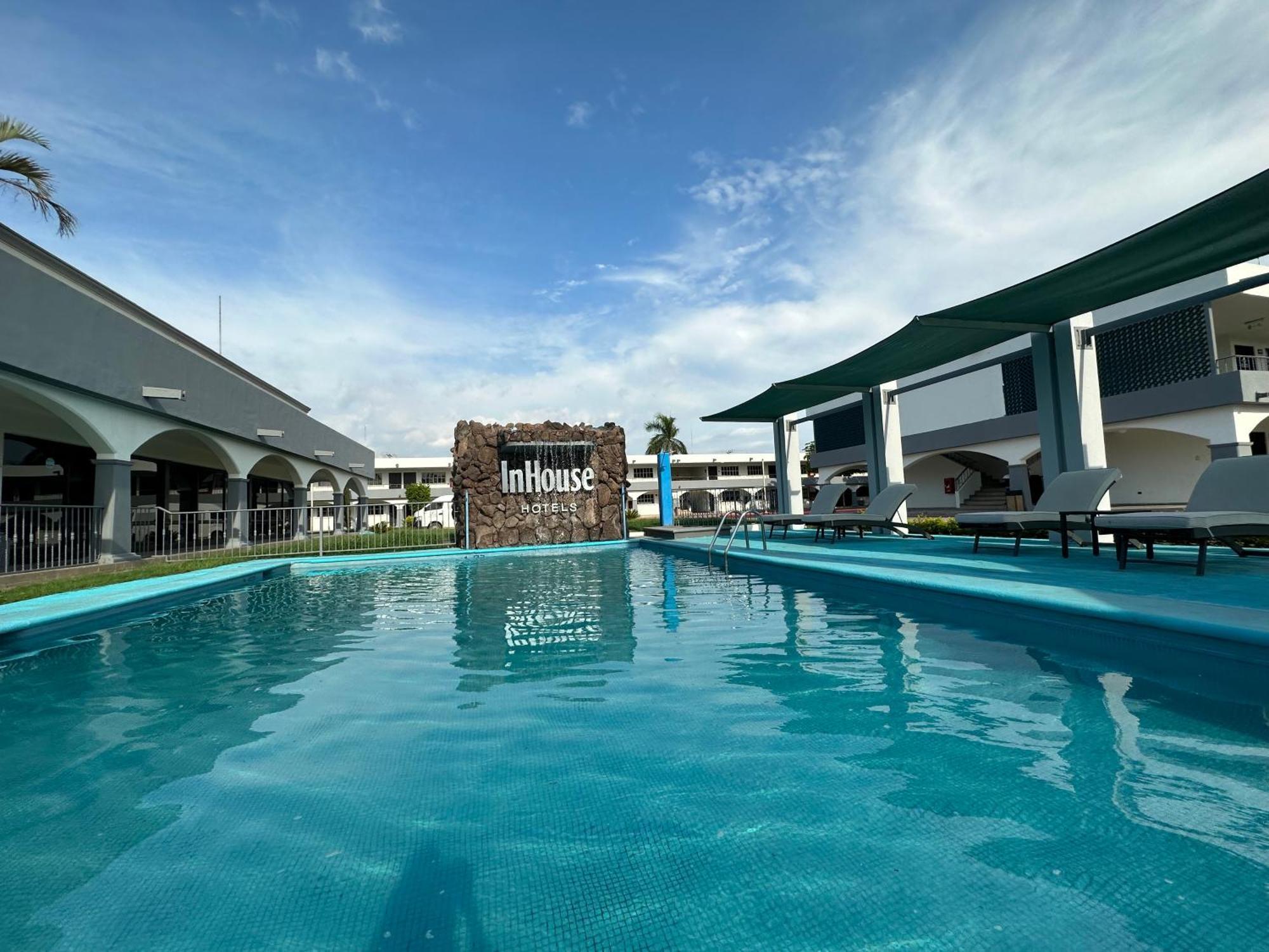 Inhouse Obregon Hotel Ciudad Obregón Buitenkant foto