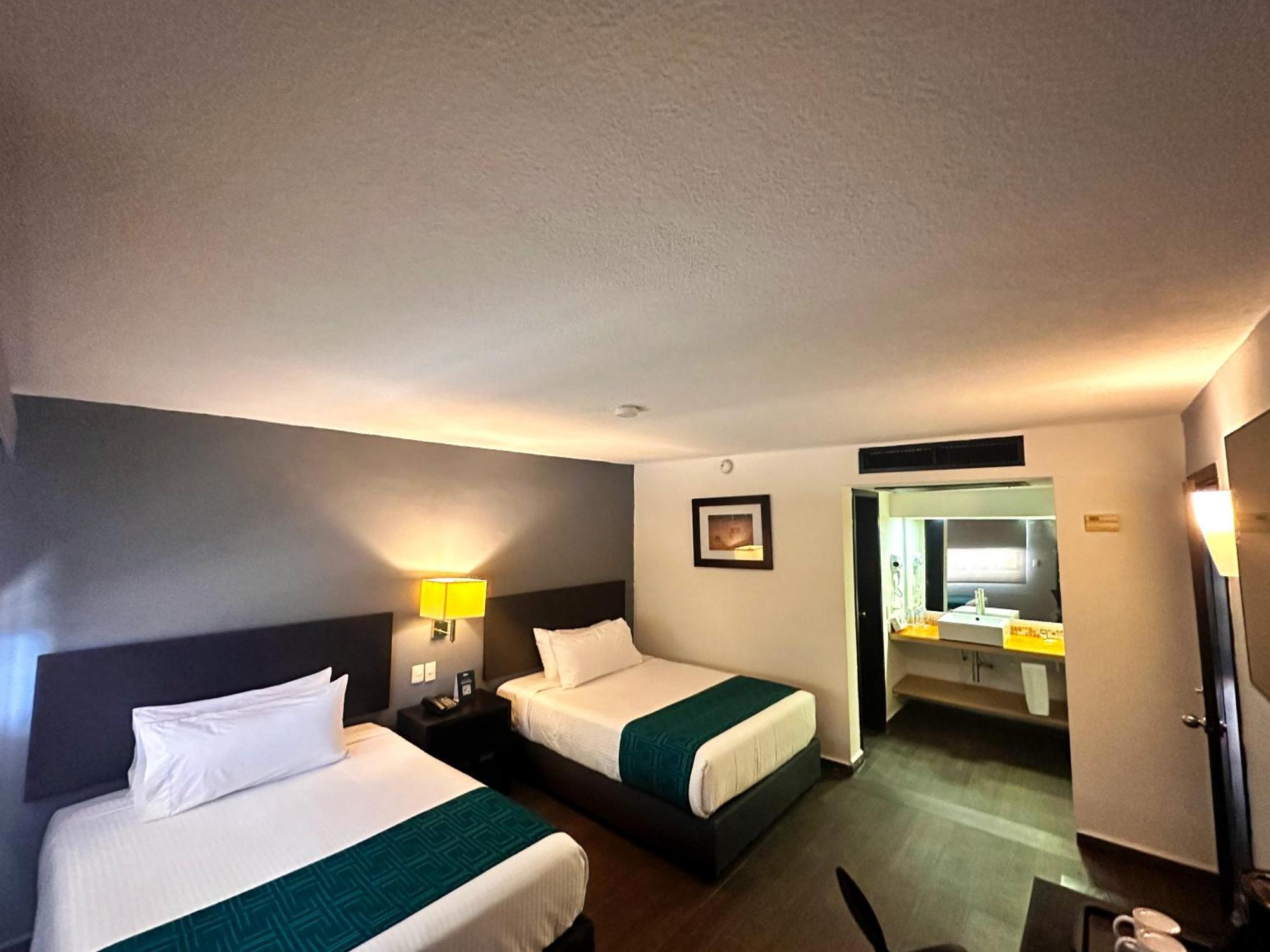 Inhouse Obregon Hotel Ciudad Obregón Buitenkant foto
