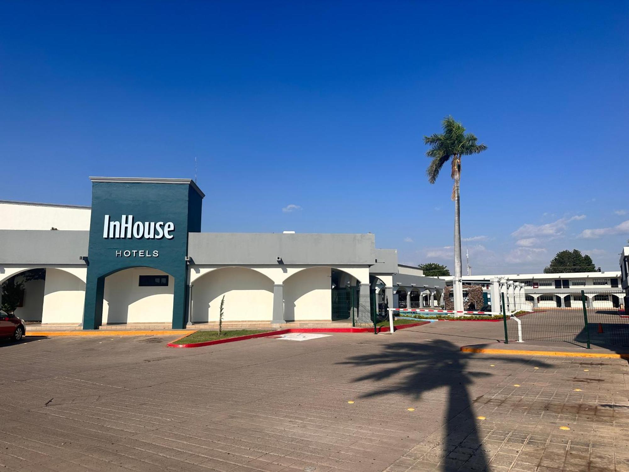 Inhouse Obregon Hotel Ciudad Obregón Buitenkant foto